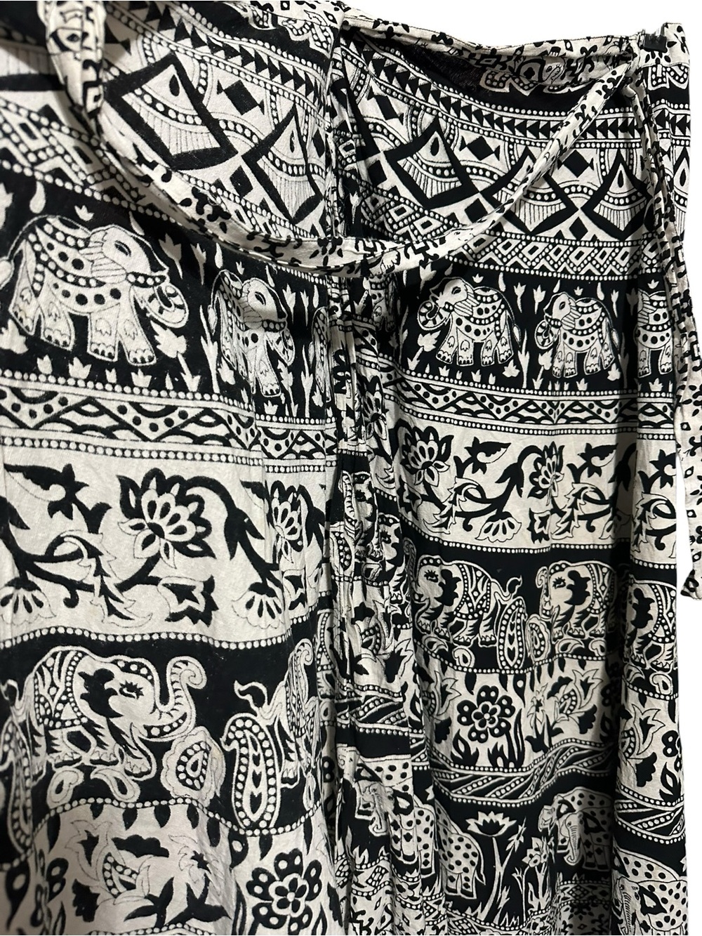 FUNKY PEOPLE Maxi Wrap Skirt Bohemian Black & Cream Size OS - Picture 7 of 10